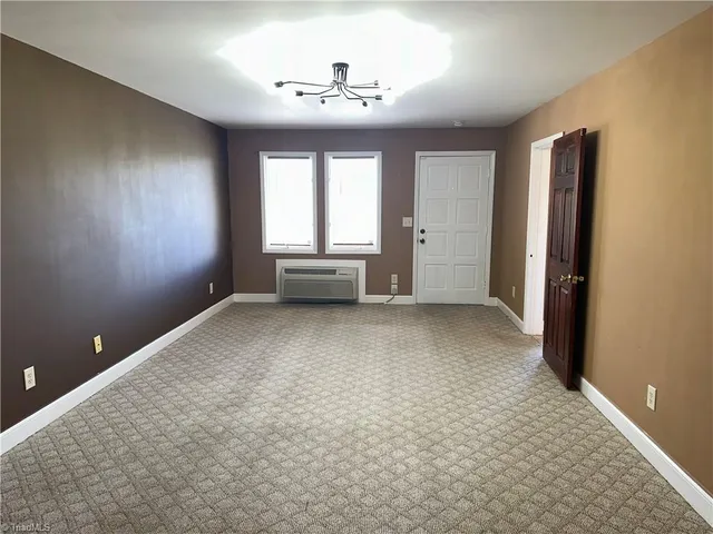 $950,000 | 96 Cascade Trail, Fancy Gap, VA 24328