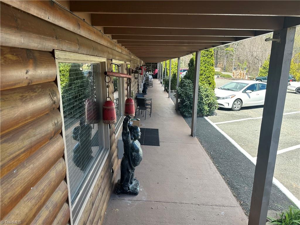 96 Cascade Trail Fancy Gap, VA 24328 - Photo 9 of 30