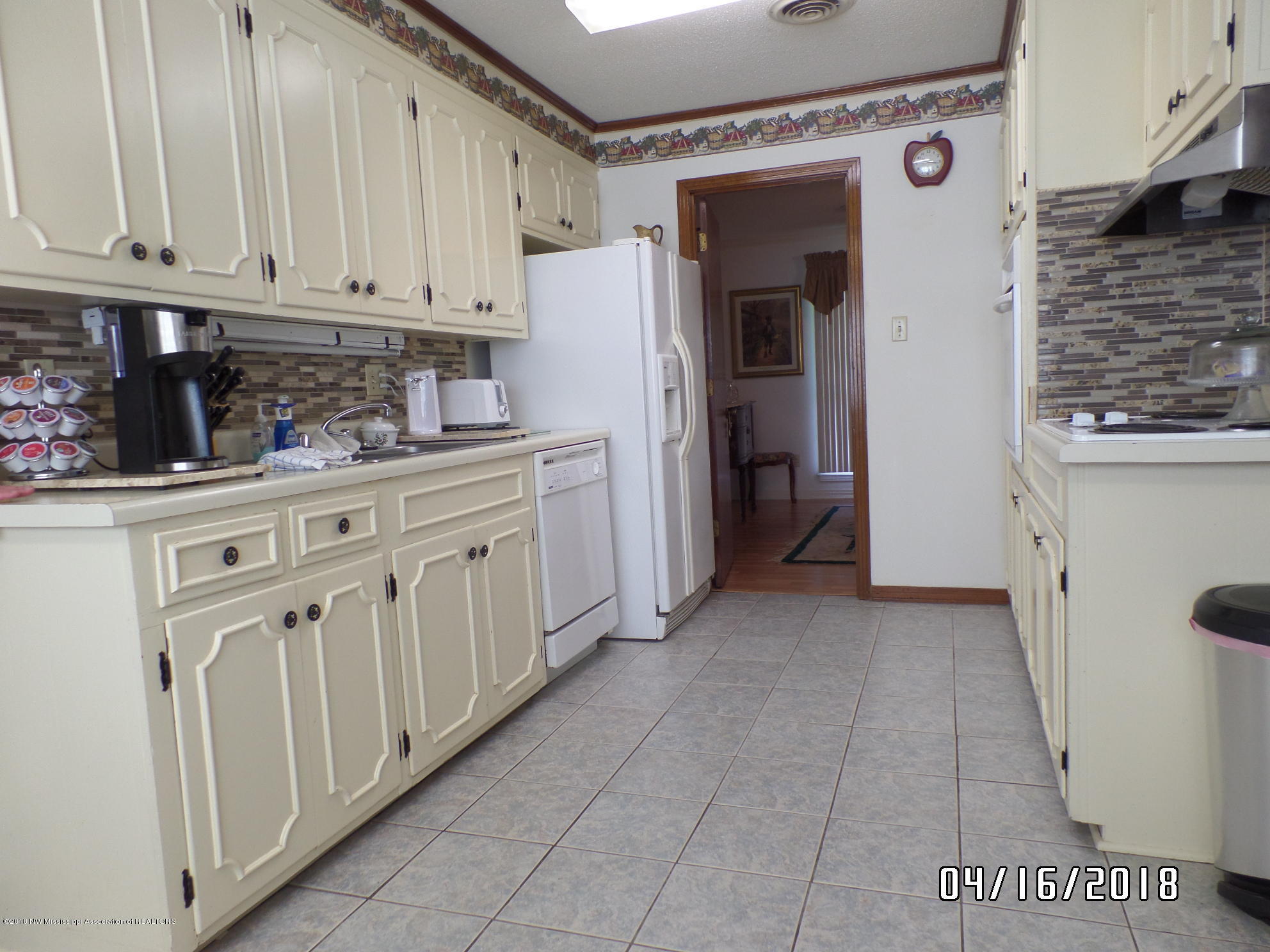 34009 Blackjack Road Batesville, MS 38606 - Photo 10 of 27 SAM_0212