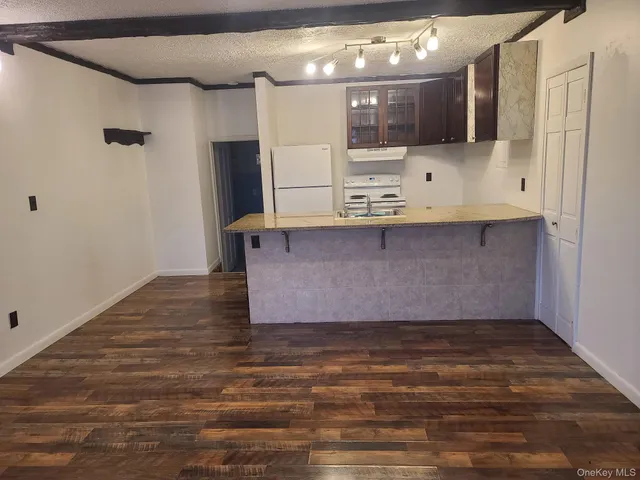 $1,300 | 1547 Highway 9, Unit 6, Tivoli, NY 12583