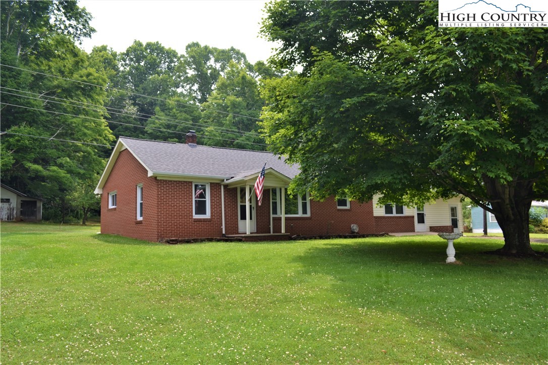 283 Baldwin Road West Jefferson, NC 28694 - Photo 1 of 17 Gallery Image 1