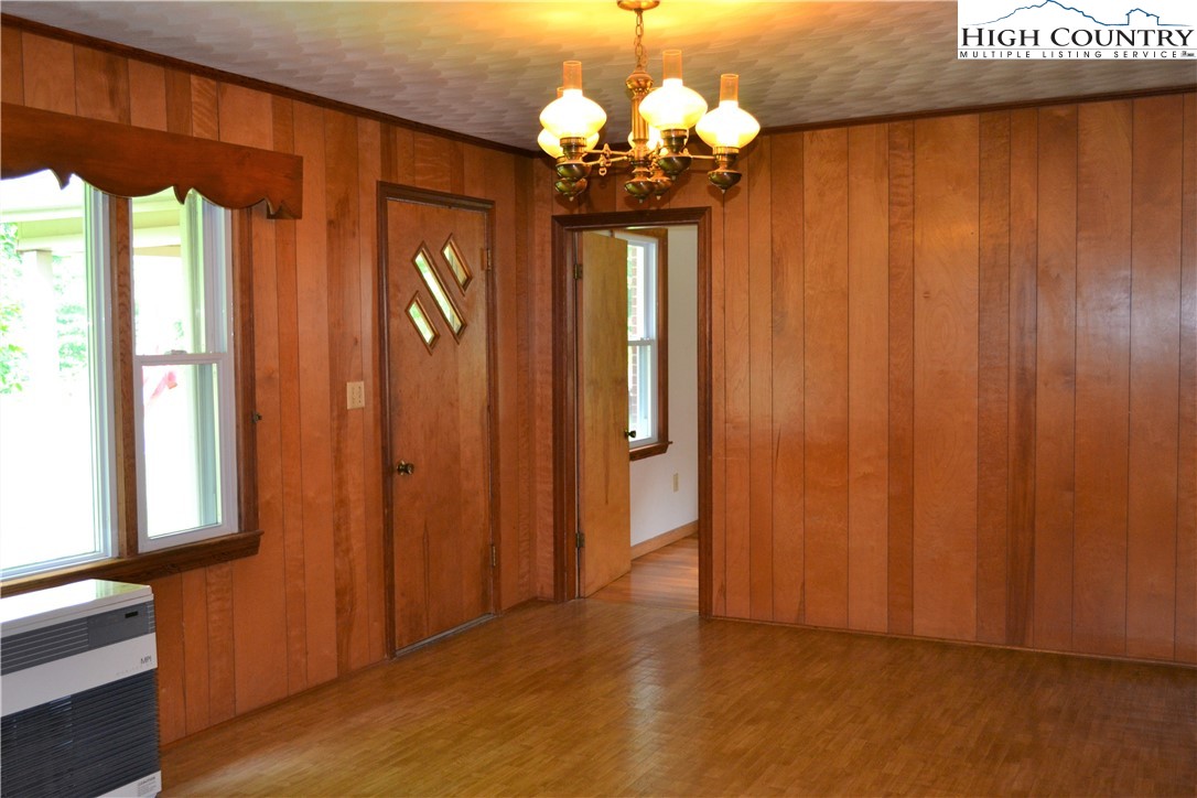 283 Baldwin Road West Jefferson, NC 28694 - Photo 7 of 17 Gallery Image 7
