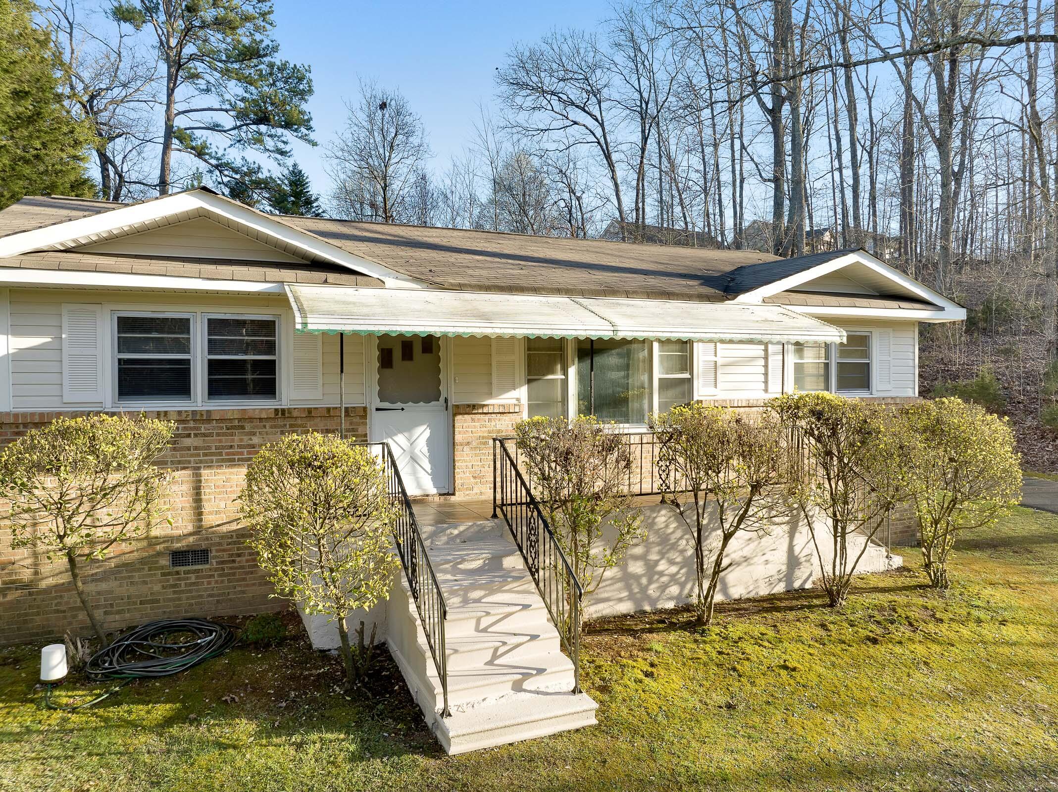 1211 Baggett Road Ringgold, GA 30736 - Photo 4 of 18 7783A9F0-4A7C-488B-8B46-099B67785B96