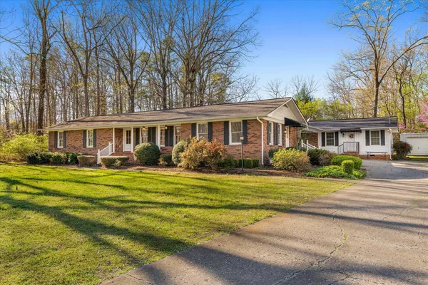 $405,000 | 527 East Austin Drive, Chatsworth, GA 30705