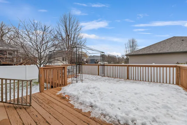 $384,900 | 8250 6th Street, Minnesota City, MN 55959