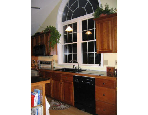 413 Allen Road Belchertown, MA 01007 - Photo 7 of 7 Gallery Image 7