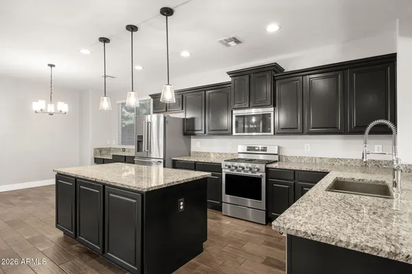 $815,000 | 3661 East Palo Verde Street, Gilbert, AZ 85296