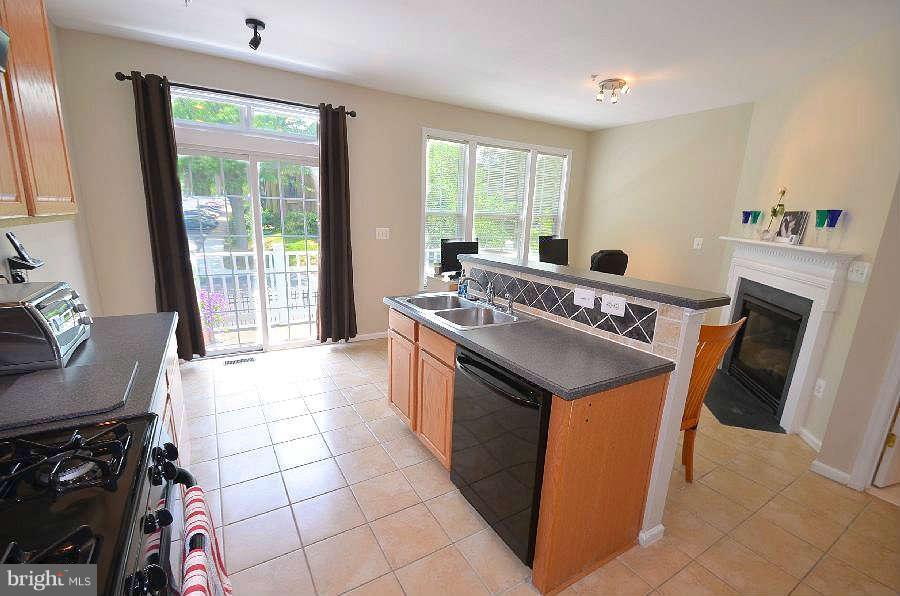 2106 Clark Place Silver Spring, MD 20910 - Photo 11 of 26 Kitchen