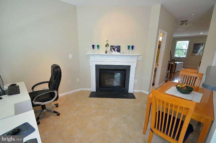 2106 Clark Place Silver Spring, MD 20910 - Photo 13 of 26 Interior (General)