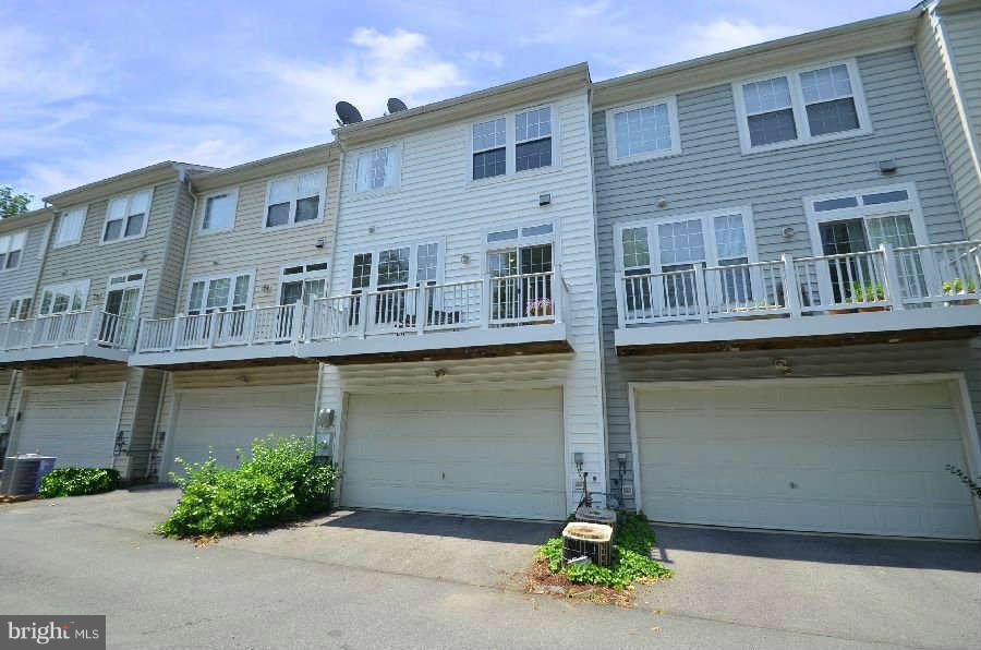 2106 Clark Place Silver Spring, MD 20910 - Photo 26 of 26 Exterior (Rear)