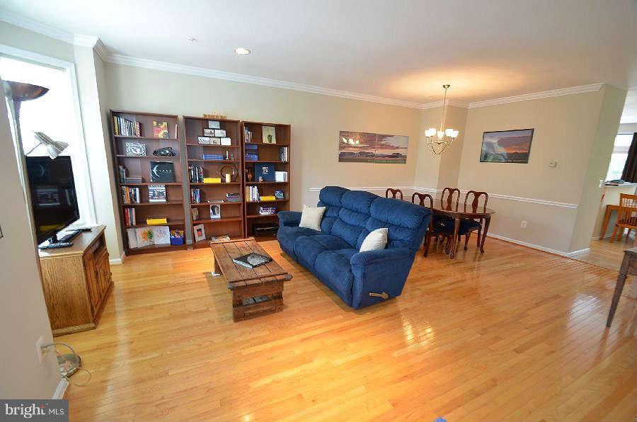 2106 Clark Place Silver Spring, MD 20910 - Photo 6 of 26 Family Room