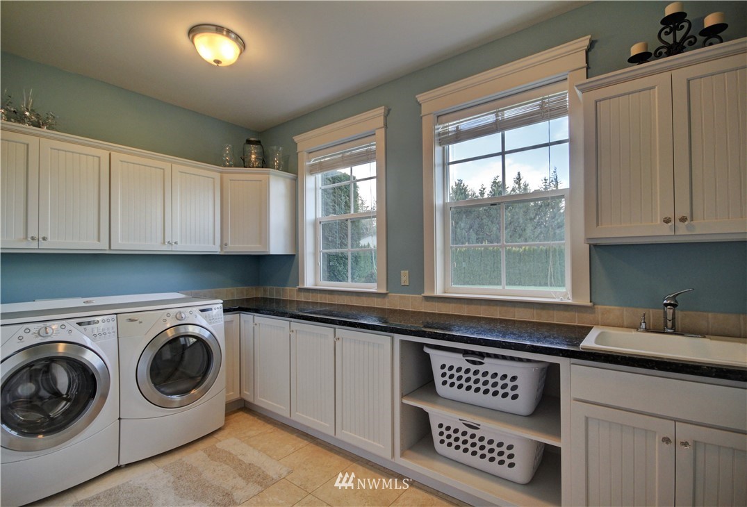 953 Van Dyk Road Lynden, WA 98264 - Photo 11 of 25
