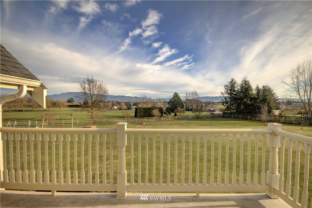 953 Van Dyk Road Lynden, WA 98264 - Photo 14 of 25