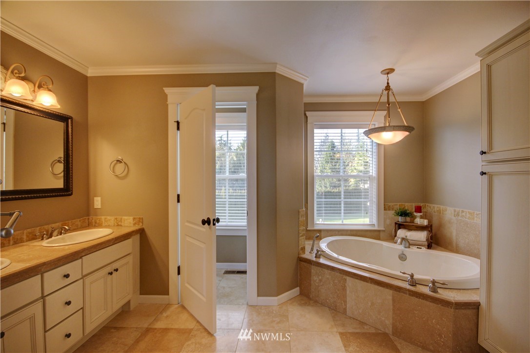 953 Van Dyk Road Lynden, WA 98264 - Photo 15 of 25