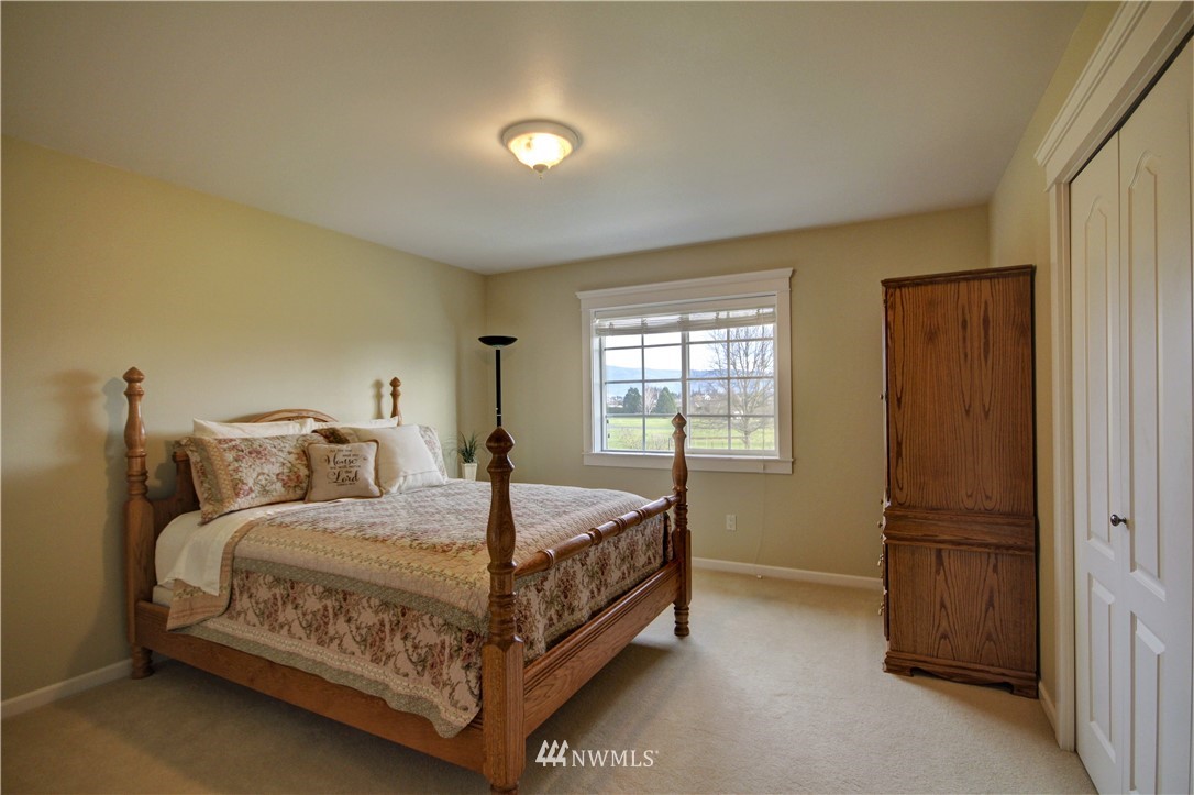 953 Van Dyk Road Lynden, WA 98264 - Photo 18 of 25