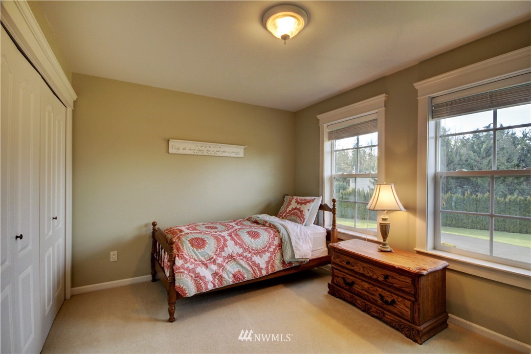 953 Van Dyk Road Lynden, WA 98264 - Photo 19 of 25