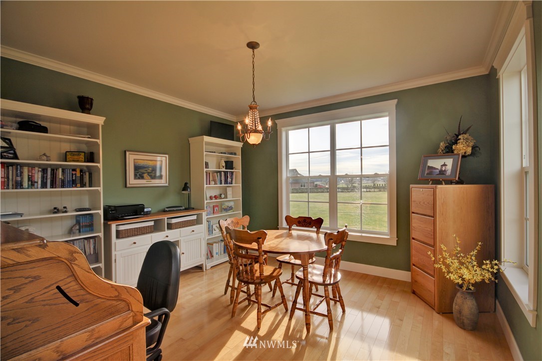 953 Van Dyk Road Lynden, WA 98264 - Photo 9 of 25
