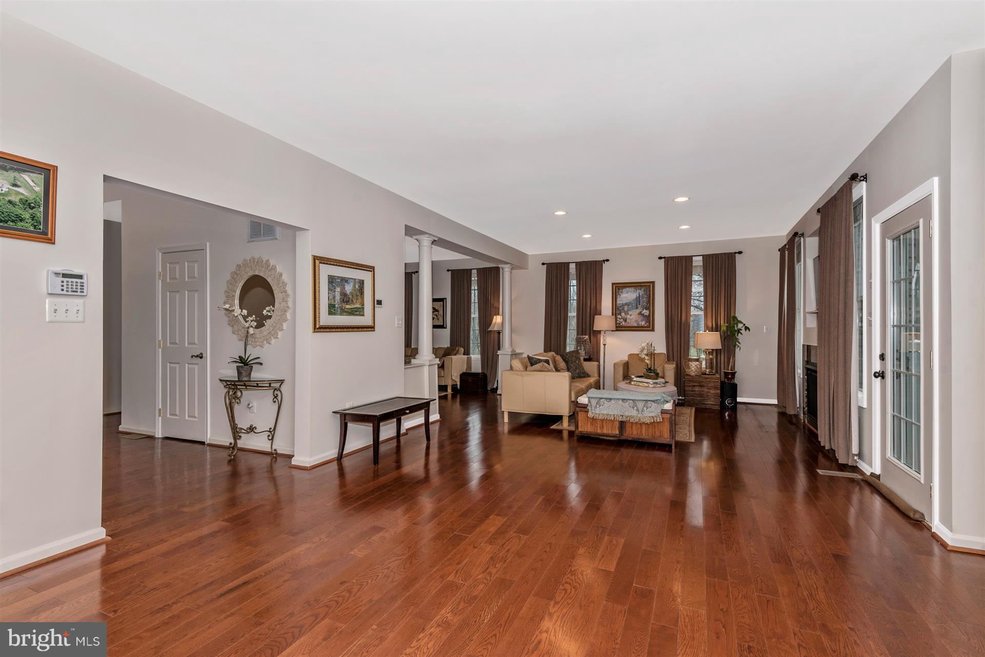 2894 Poffenberger Road Middletown, MD 21769 - Photo 11 of 30 Family Room