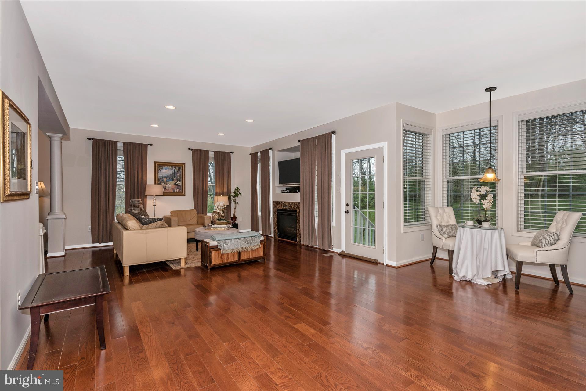 2894 Poffenberger Road Middletown, MD 21769 - Photo 10 of 30 Family Room
