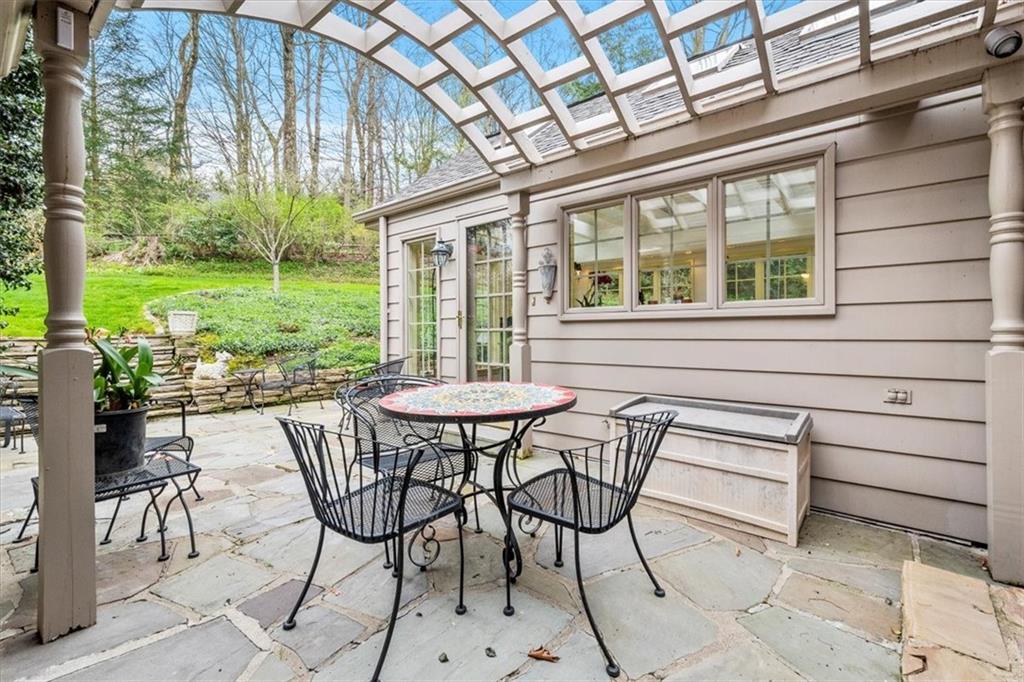 1815 Murdstone Road Pittsburgh, PA 15241 - Photo 24 of 25 Gallery Image 24