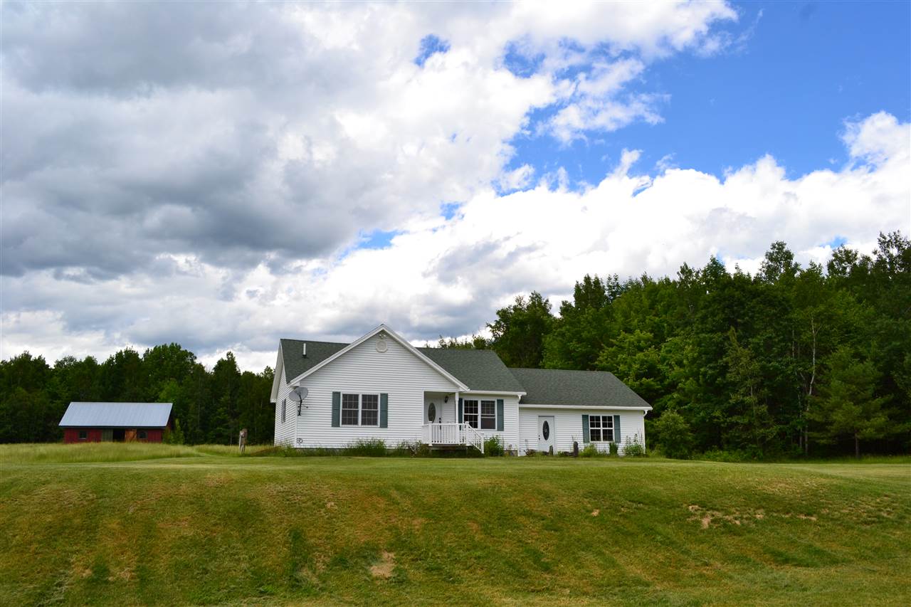 35 Knapp Road Piermont, NH 03779 - Photo 2 of 38