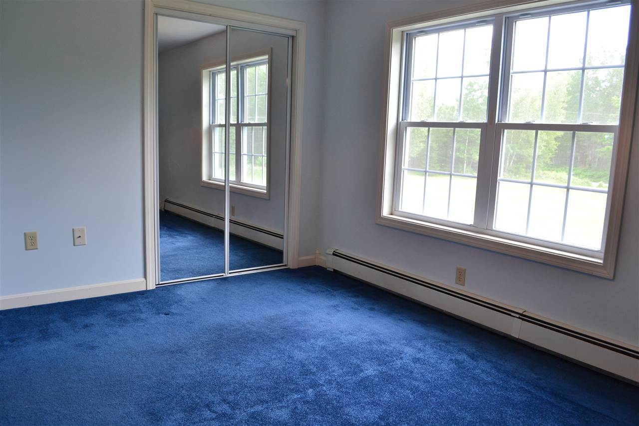 35 Knapp Road Piermont, NH 03779 - Photo 12 of 38