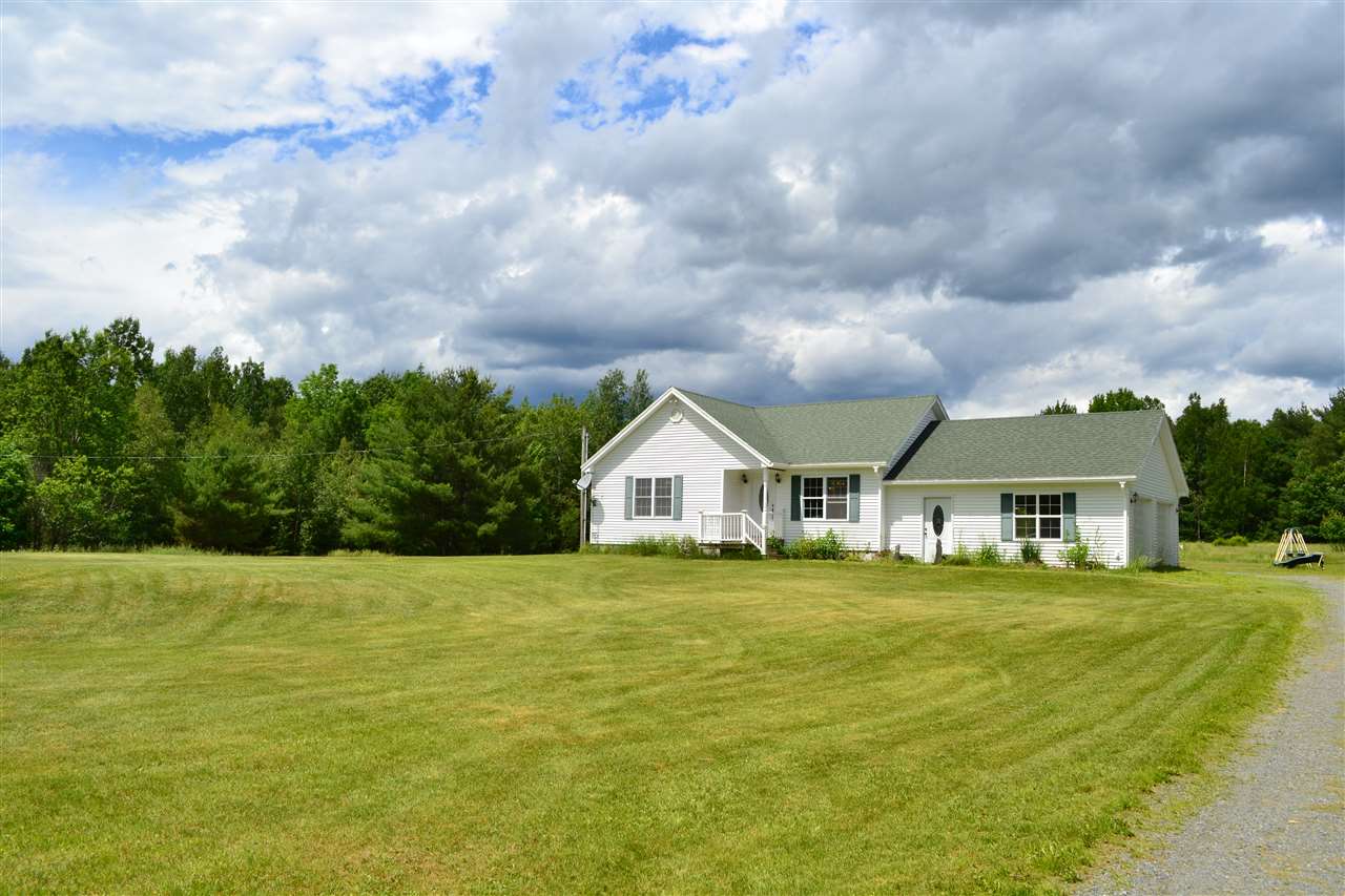 35 Knapp Road Piermont, NH 03779 - Photo 3 of 38