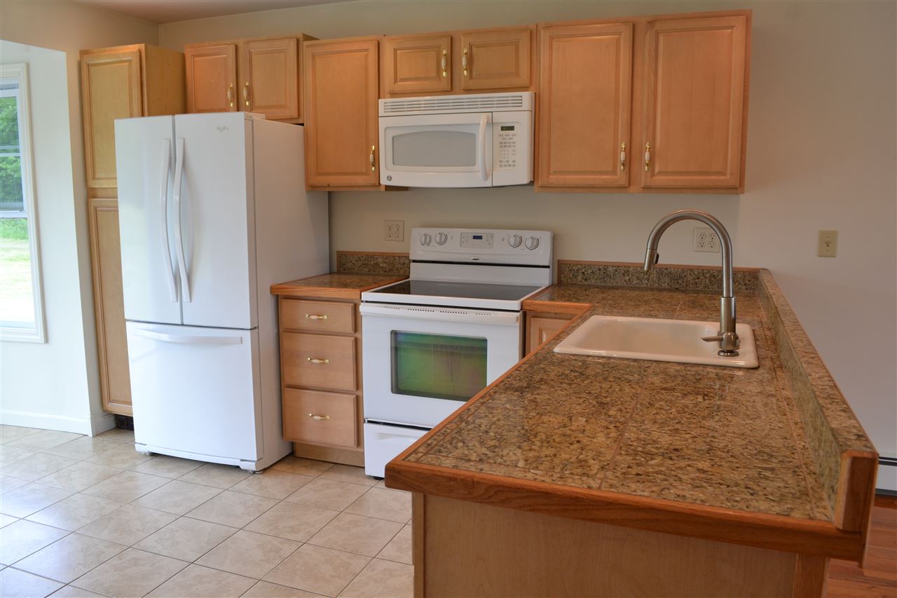 35 Knapp Road Piermont, NH 03779 - Photo 7 of 38
