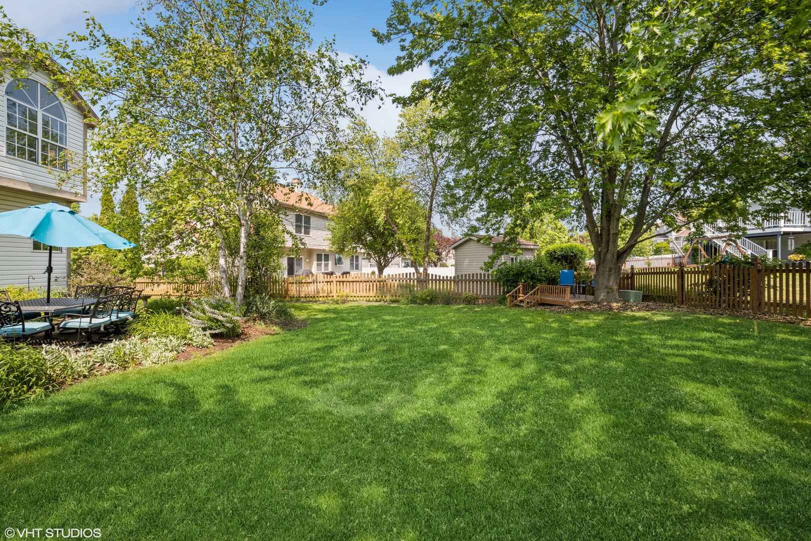 227 Shawnee Circle Bartlett, IL 60103 - Photo 20 of 21 a view of a park with large trees