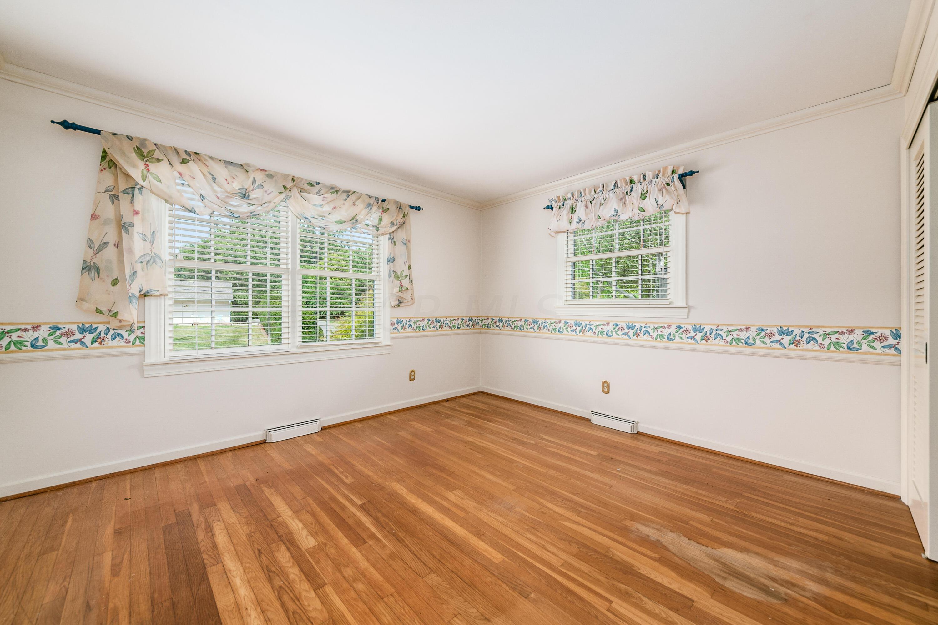 2591 Middlesex Road Columbus, OH 43220 - Photo 21 of 39 021_622ae_L 2591 Middlesex022