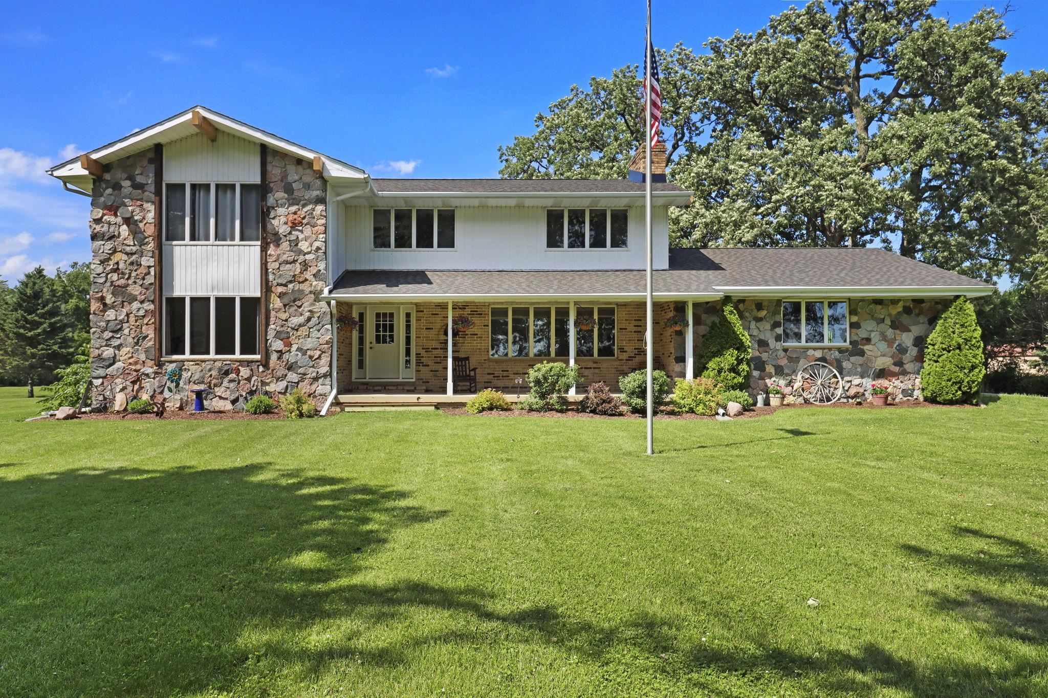 15314 Ives Grove Road Yorkville, WI 53182 - Photo 1 of 36