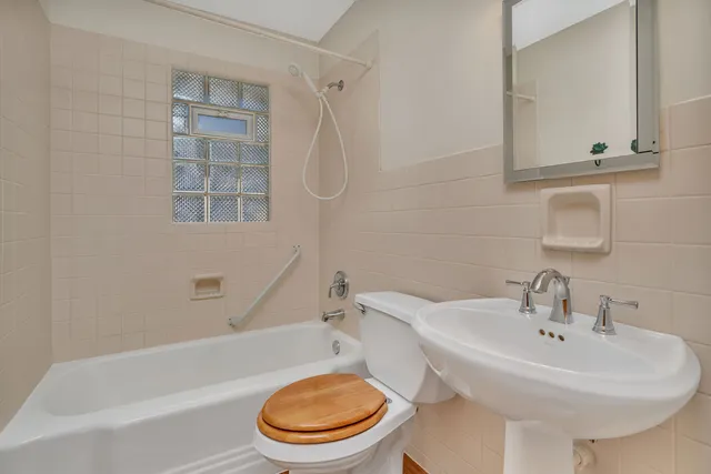 $263,000 | 206 South Reed Street, Joliet, IL 60436