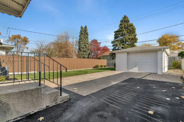 $263,000 | 206 South Reed Street, Joliet, IL 60436