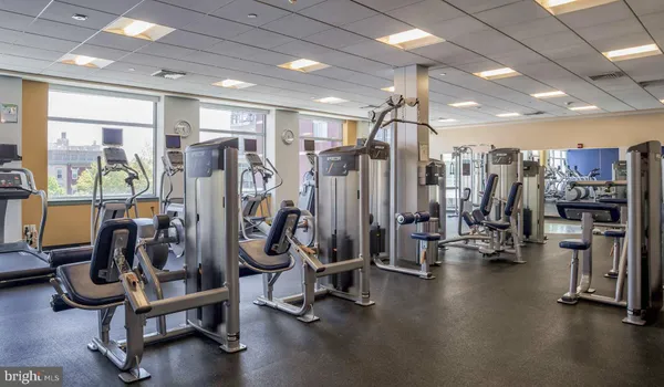 $3,252 | 777 South Broad Street, Unit 402, Philadelphia, PA 19147