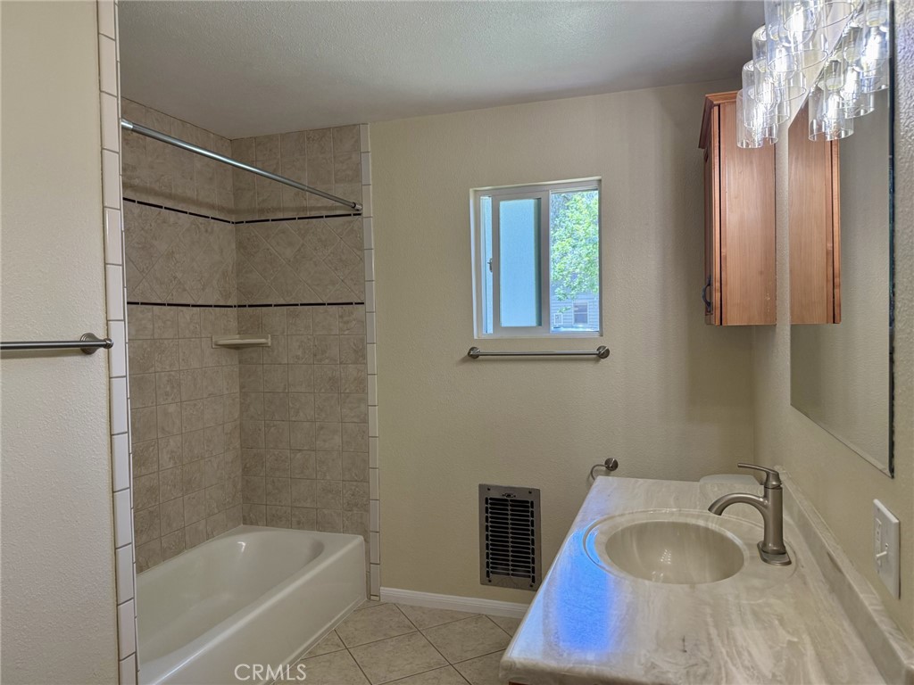 6074 Palm Avenue Riverside, CA 92506 - Photo 9 of 16