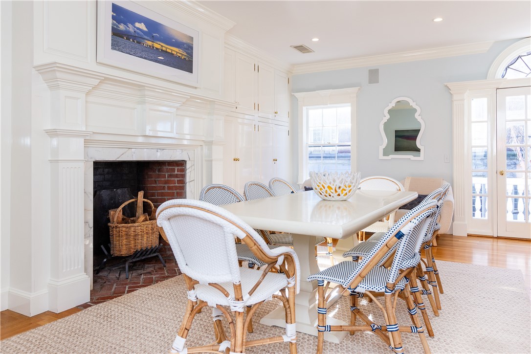 10 Franklin Street Newport, RI 02840 - Photo 17 of 48