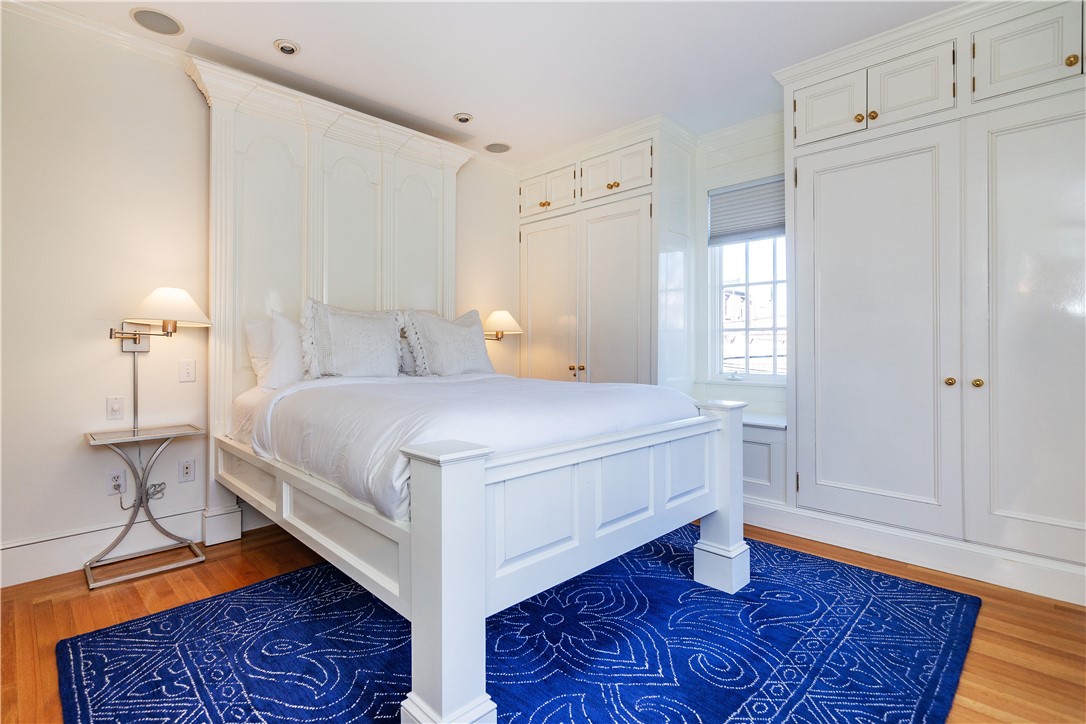 10 Franklin Street Newport, RI 02840 - Photo 25 of 48