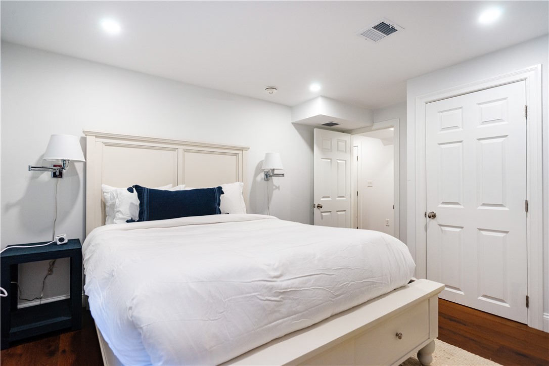 10 Franklin Street Newport, RI 02840 - Photo 34 of 48