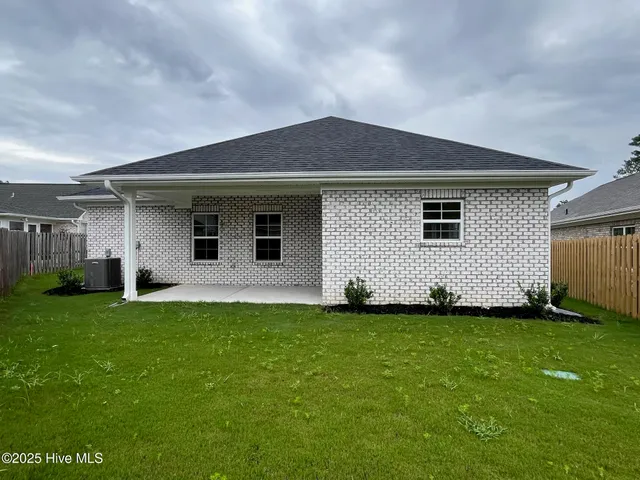 $358,900 | 1204 Opaca Drive Southeast, Bolivia, NC 28422