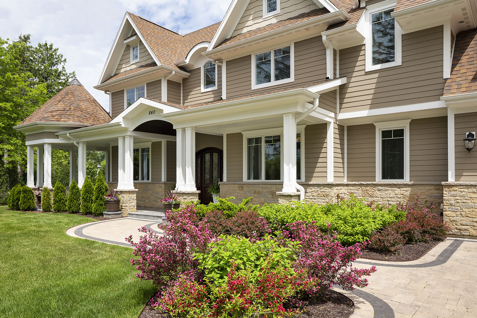 840 Becker Road Glenview, IL 60025 - Photo 2 of 32