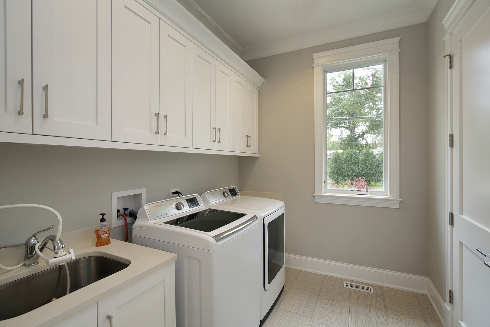 840 Becker Road Glenview, IL 60025 - Photo 13 of 32