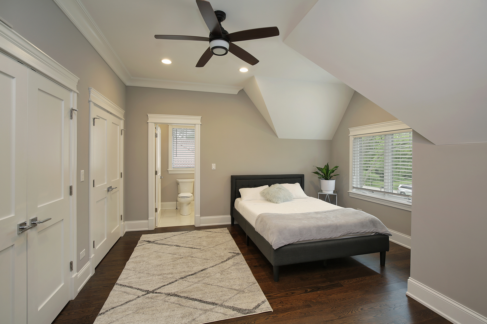 840 Becker Road Glenview, IL 60025 - Photo 18 of 32