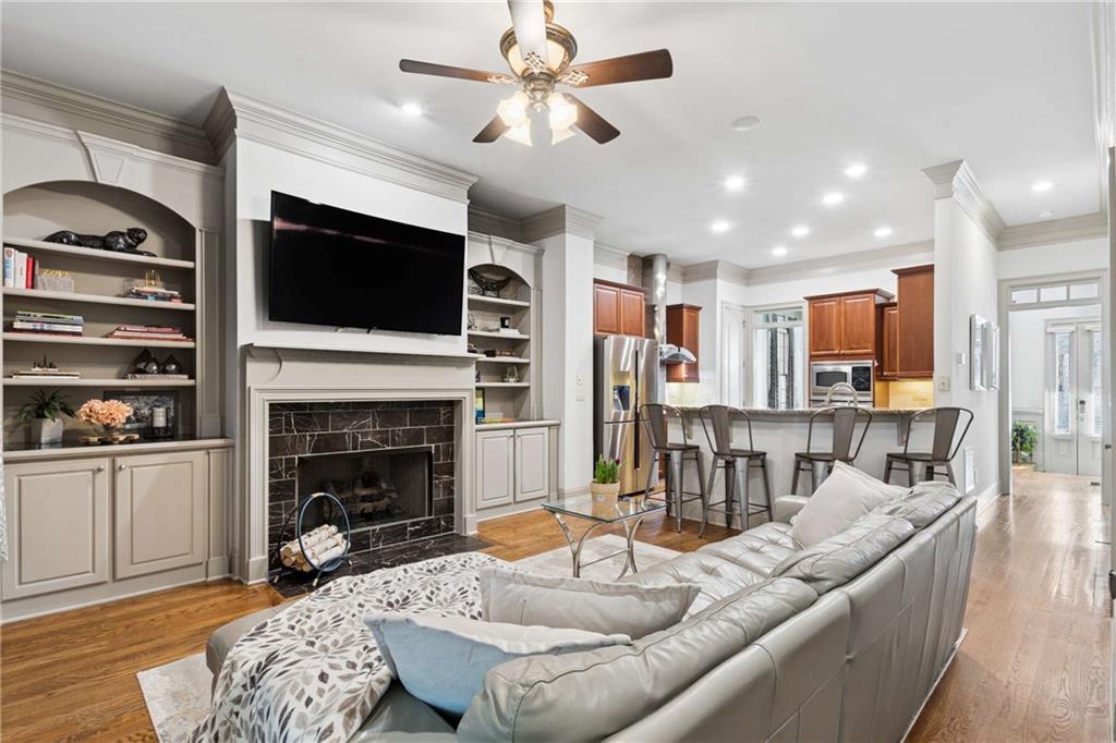 941 Persimmon Point Northeast Atlanta, GA 30328 - Photo 9 of 24