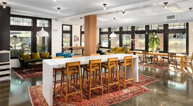 $2,141 | 5193 Peachtree Boulevard, Unit 1102, Chamblee, GA 30341