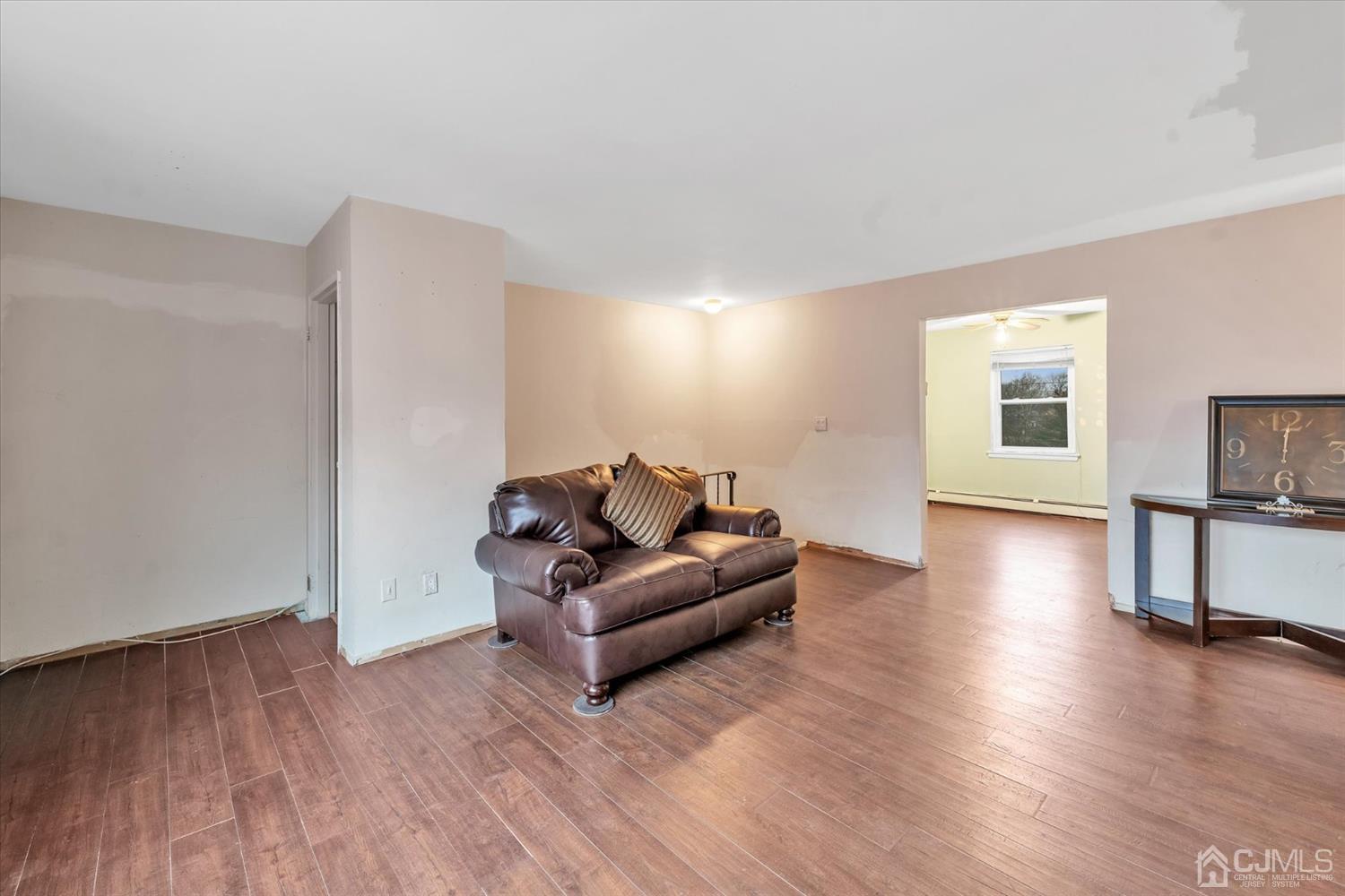 60 Fox Road, Unit 4B Edison, NJ 08817 - Photo 4 of 17 Gallery Image 4
