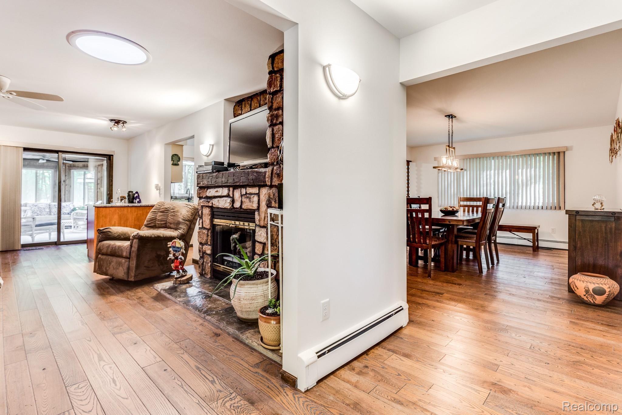 4854 Rabidue Road North Street, MI 48049 - Photo 7 of 55 4854 Rabidue Rd (28 of 55).jpg