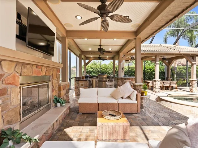 $1,850,000 | 17420 Varona Place, Lutz, FL 33548