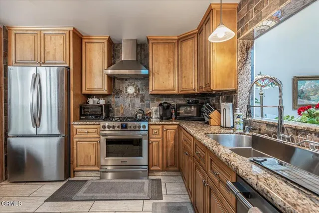 $649,900 | 541 Broderick Way, Port Hueneme, CA 93041