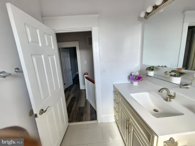 $220,000 | 2010 Ruxton Avenue, Baltimore, MD 21216