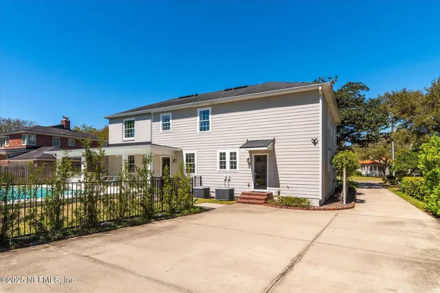 $2,190,000 | 1052 Holly Lane, Jacksonville, FL 32207